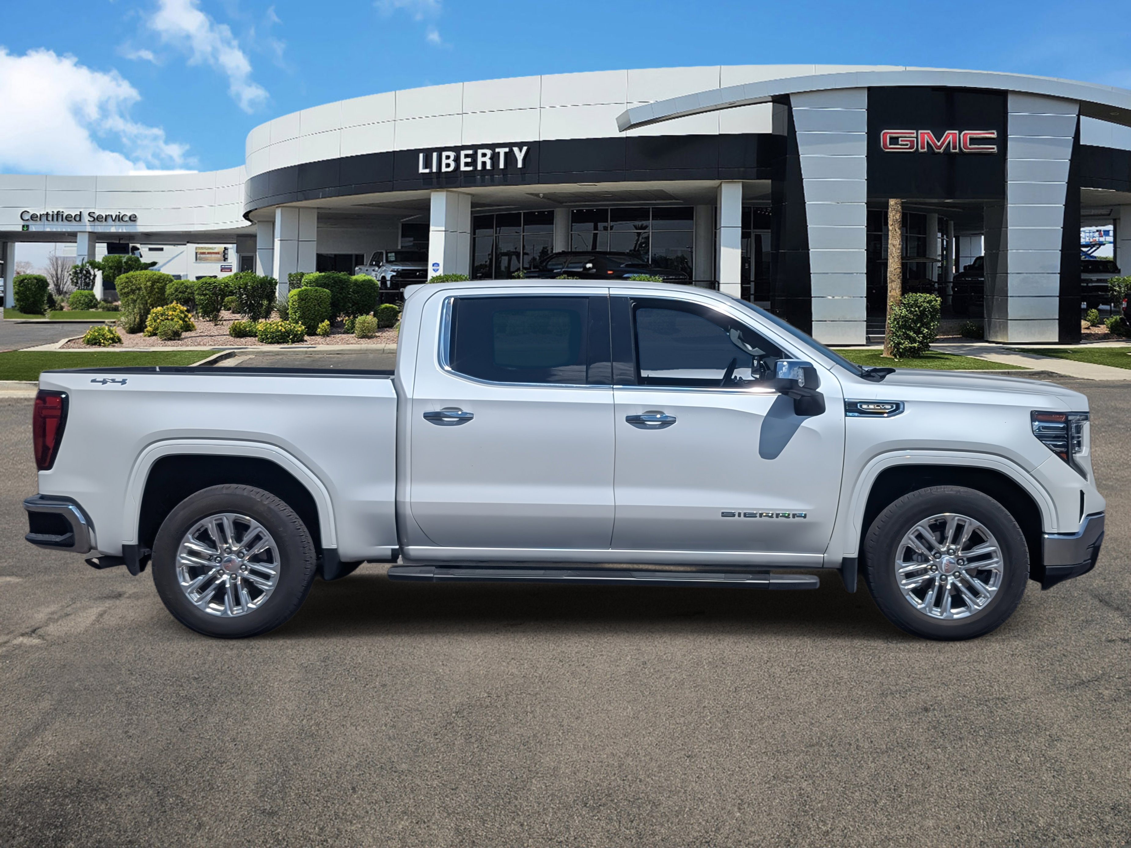 2022 Gmc Sierra SLT photo 2