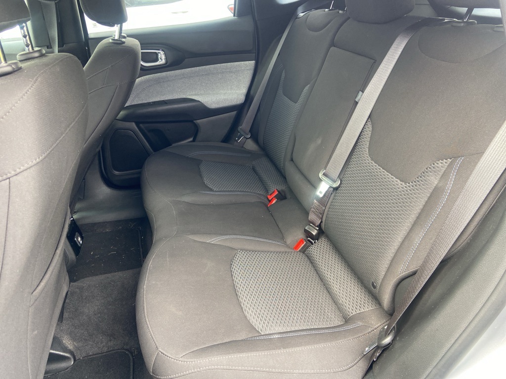 2024 Jeep Compass Sport photo 11