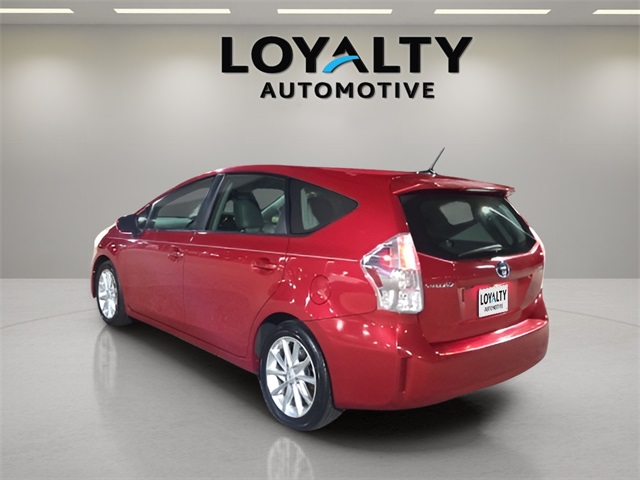 2012 Toyota Prius V Five photo 3
