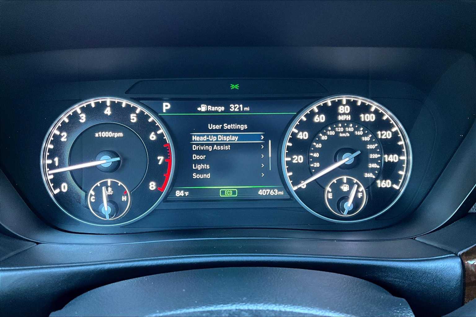2017 Genesis G90 3.3T Premium photo 23
