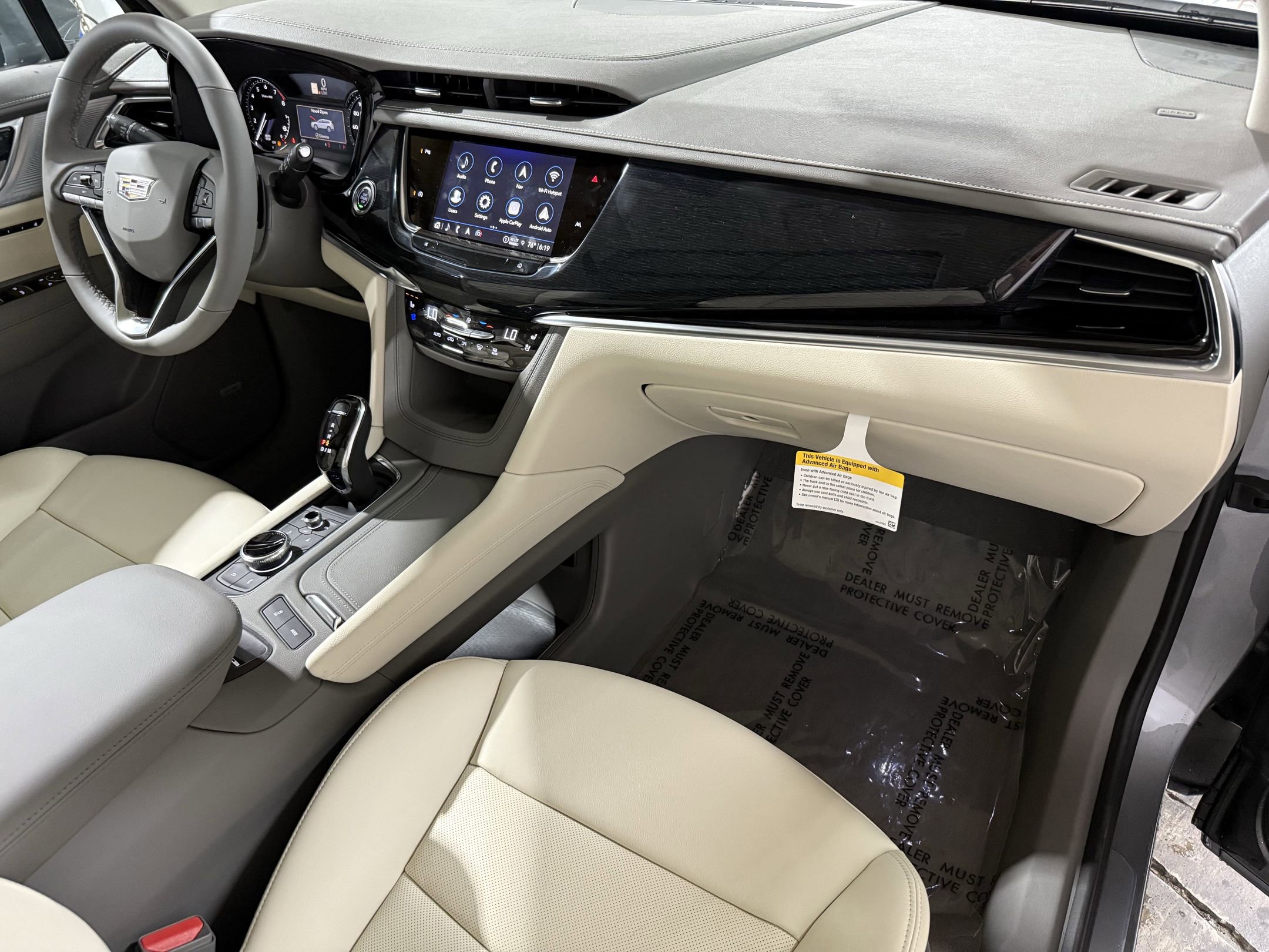 2025 Cadillac XT6 Premium Luxury photo 47