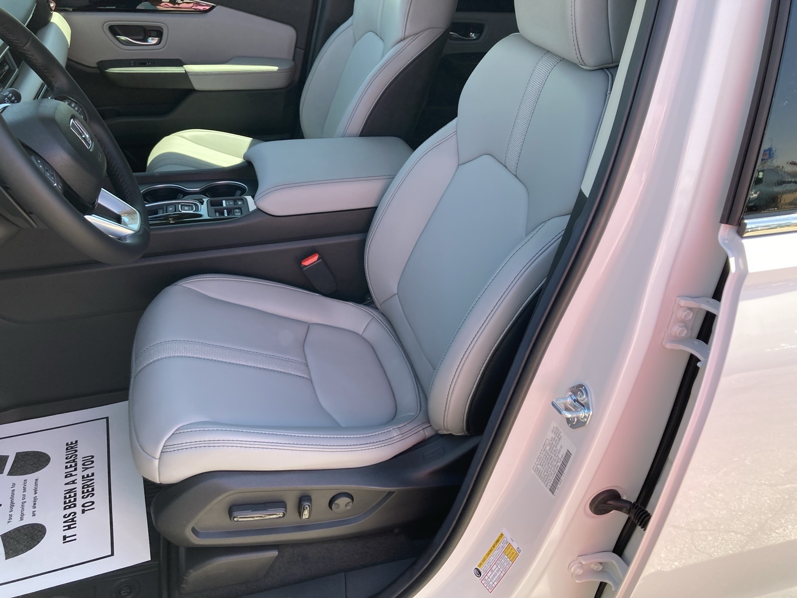 2025 Honda Pilot Touring photo 27