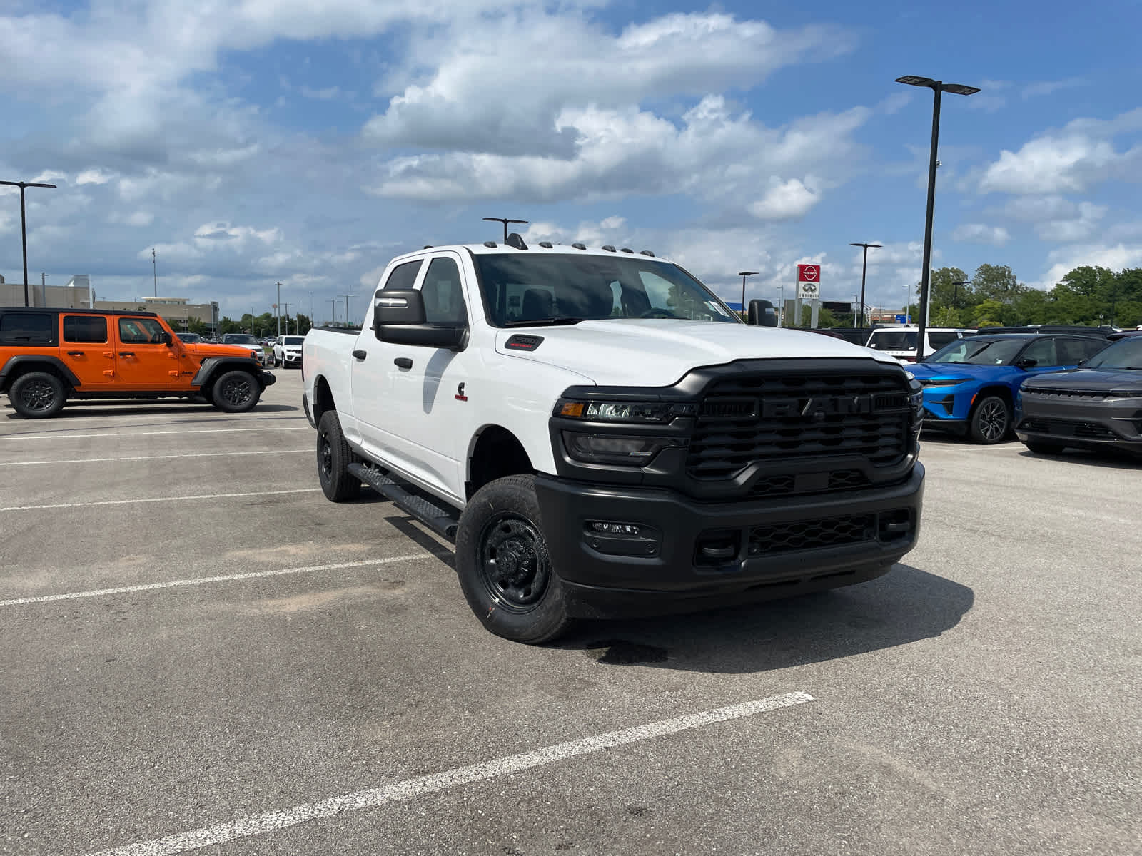 2025 Ram 2500 Tradesman photo 2