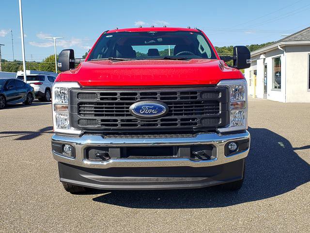 2026 Ford F-250 photo 2