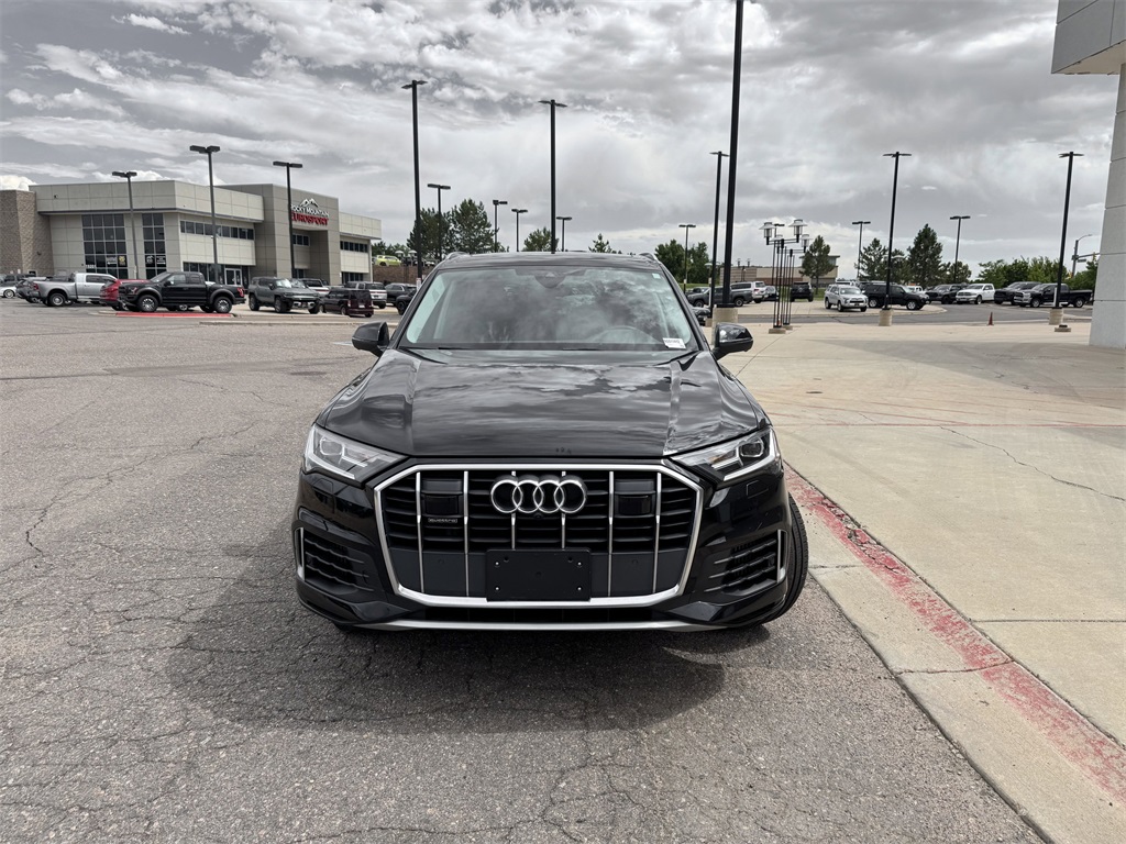 2022 Audi Q7 55 Premium Plus photo 3