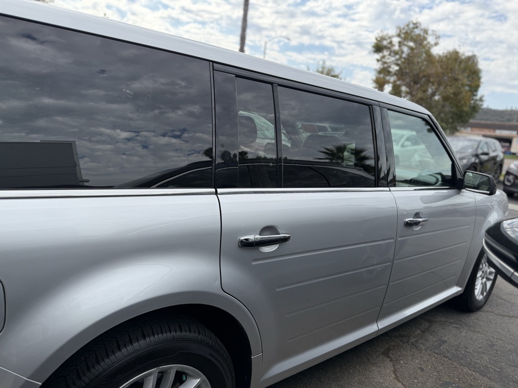 2019 Ford Flex SEL photo 7