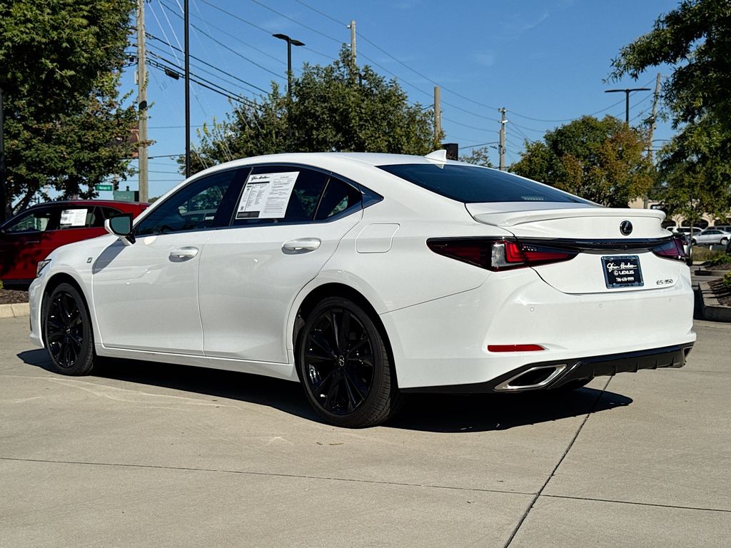 2024 Lexus ES 350 F SPORT Handling photo 5