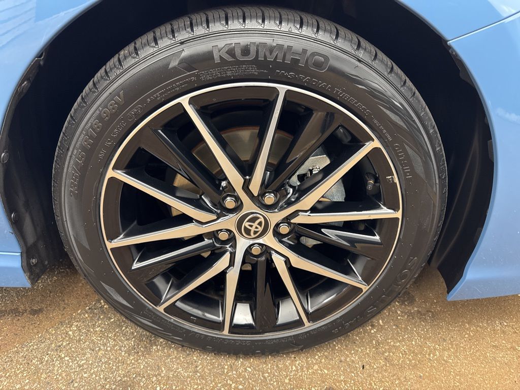 2024 Toyota Camry SE photo 33