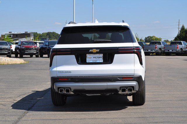 2026 Chevrolet Traverse photo 4