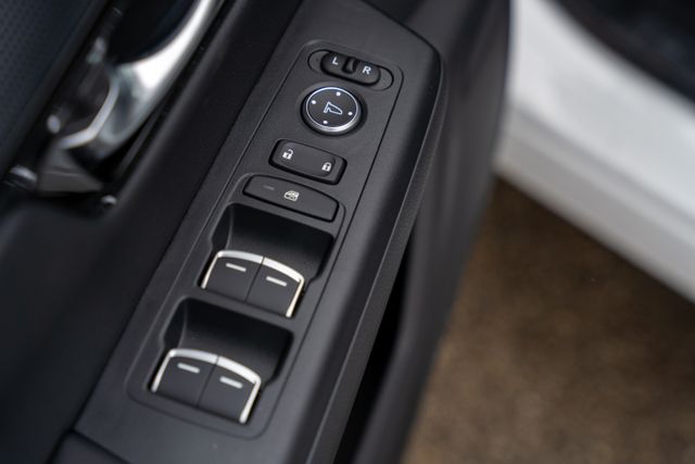 2026 Honda CR-V Hybrid Sport Touring photo 23