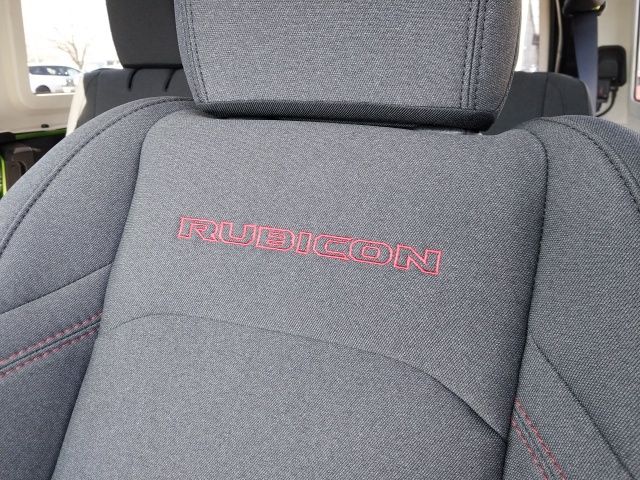 2025 Jeep Wrangler Rubicon photo 4
