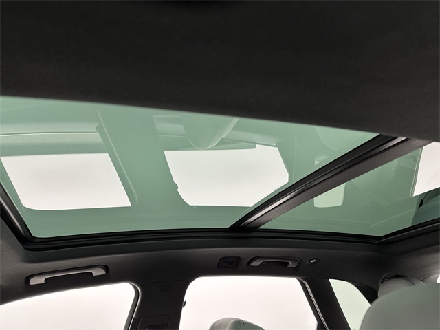 2022 Audi SQ5 Premium Plus photo 12