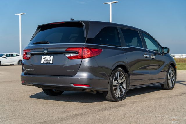2024 Honda Odyssey Touring photo 7