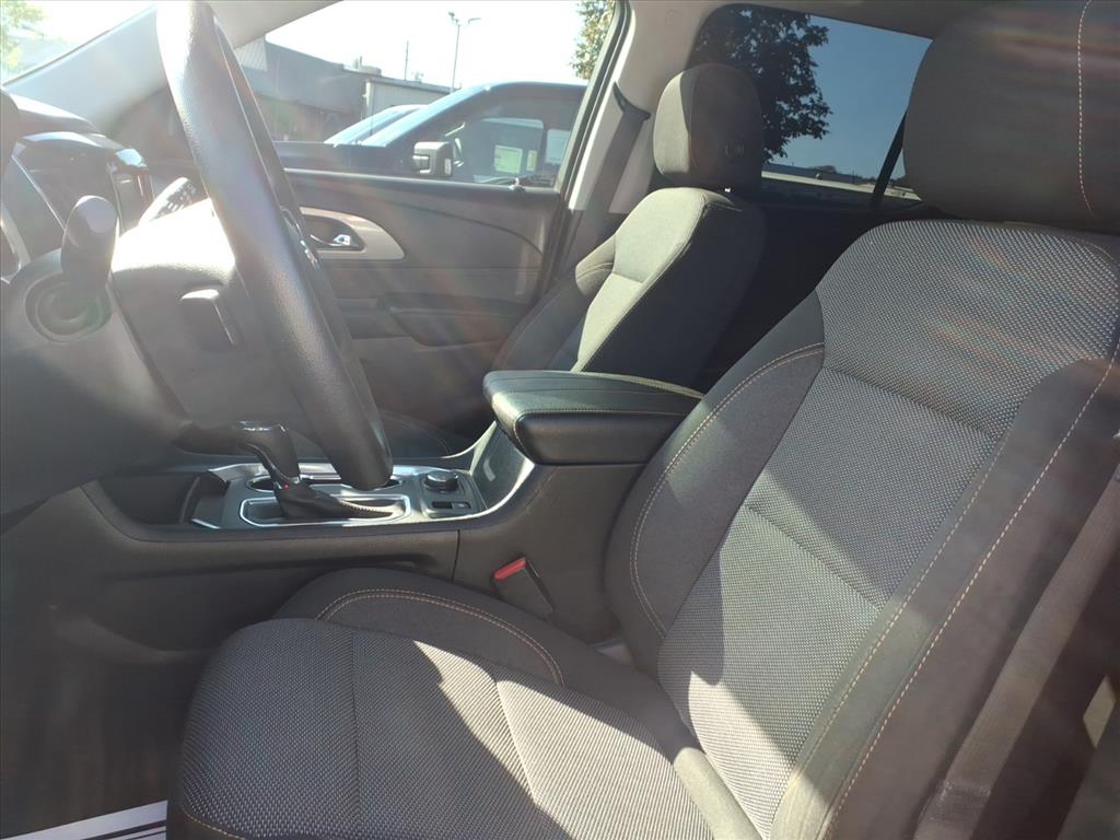2019 Chevrolet Traverse LS photo 17
