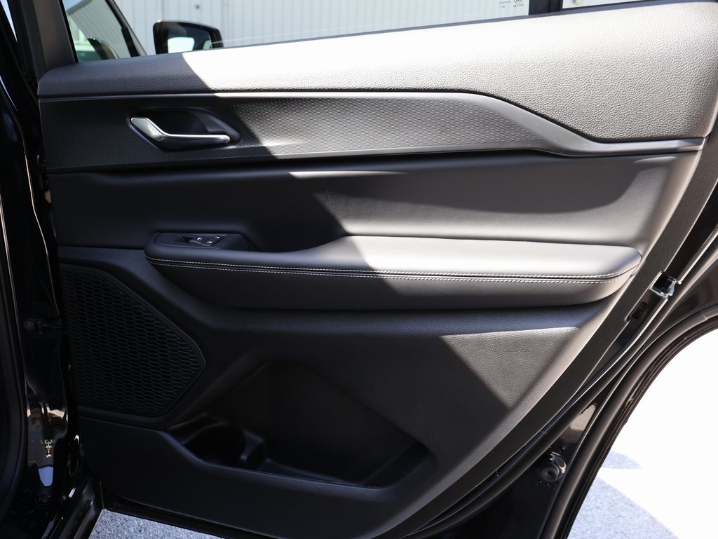 2025 Jeep Grand Cherokee Altitude X photo 11