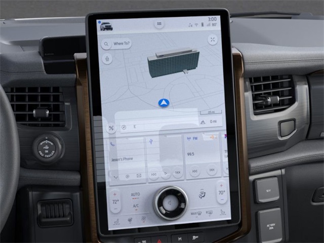 2025 Ford F-150 Lightning Lariat photo 13