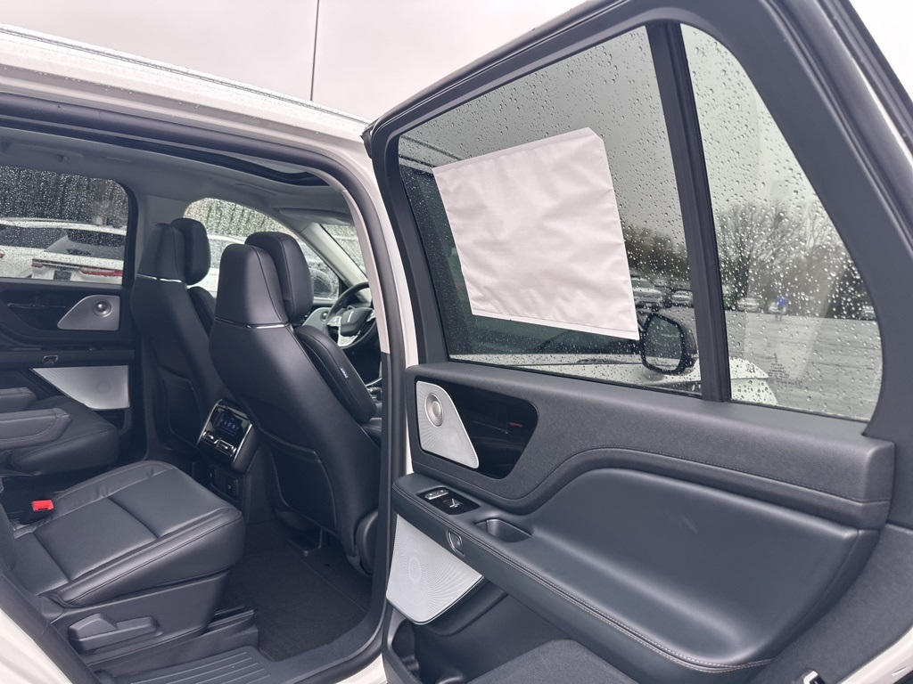2025 Lincoln Aviator Reserve photo 20