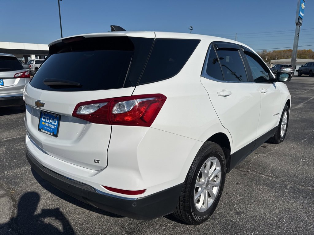 2021 Chevrolet Equinox LT photo 3