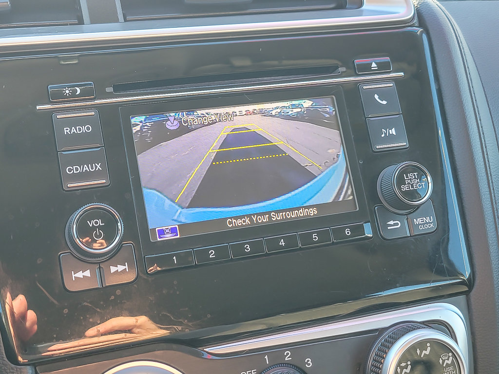 2015 HONDA FIT - Image 17