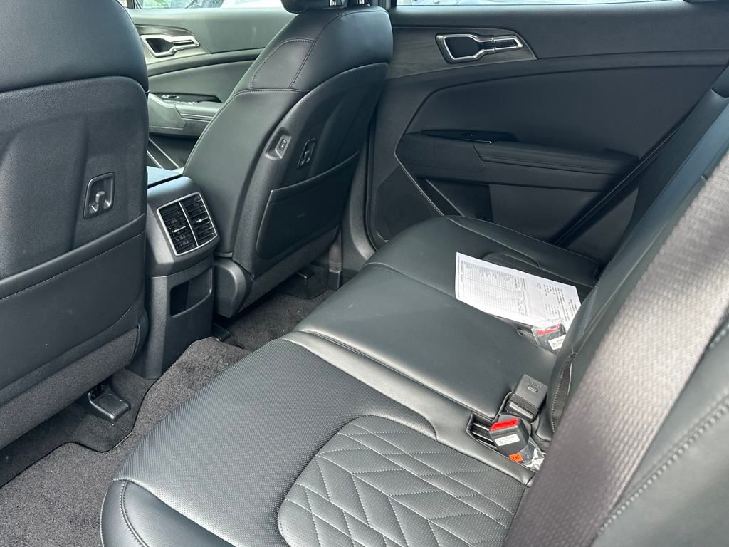 2024 Kia Sportage X-Line photo 7