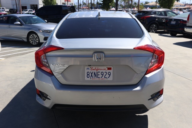 2017 Honda Civic EX photo 4