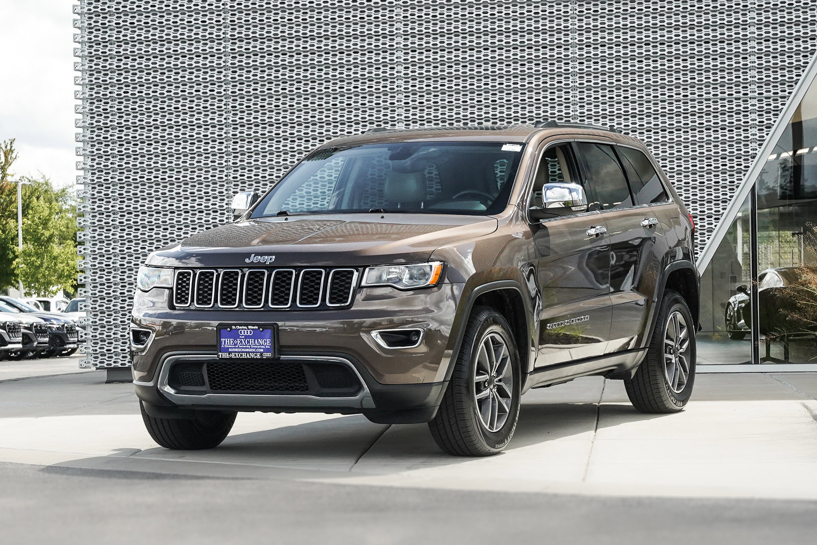 2019 Jeep Grand Cherokee Limited photo 3