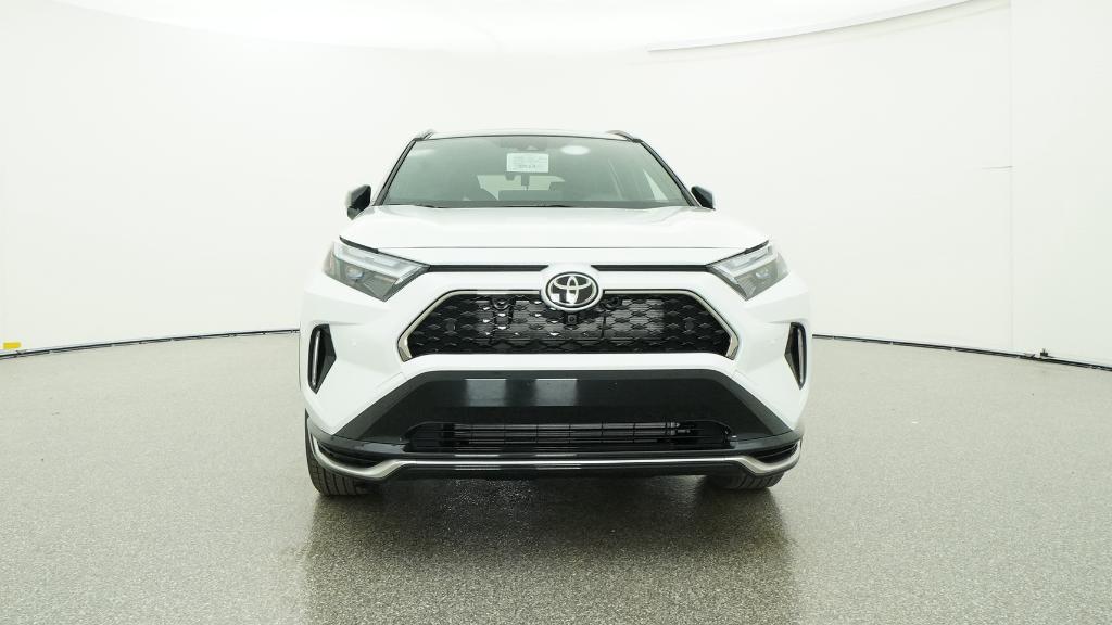 2025 Toyota RAV4 Prime XSE Premium photo 2