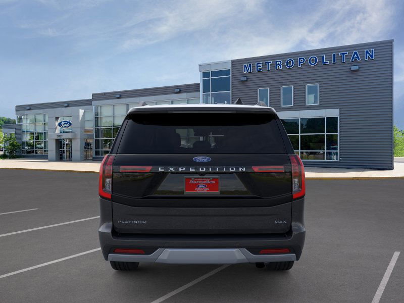 2025 Ford Expedition Platinum MAX photo 2