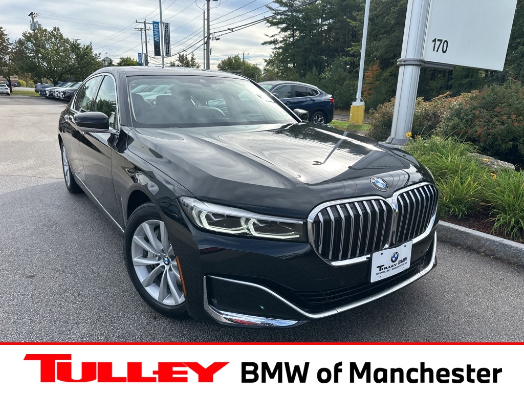 2022 BMW 7 Series 740i