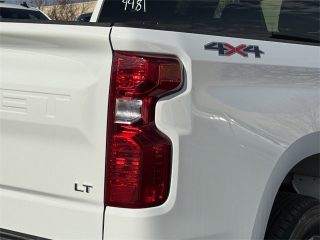 2026 Chevrolet Silverado 1500 LT photo 4