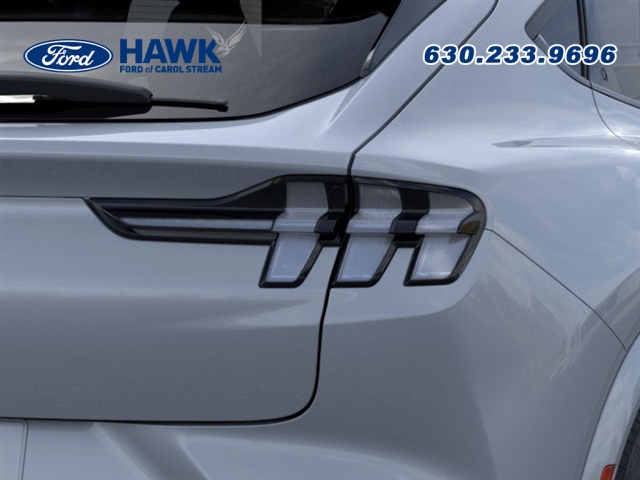 2025 Ford Mustang Mach-E Premium photo 18