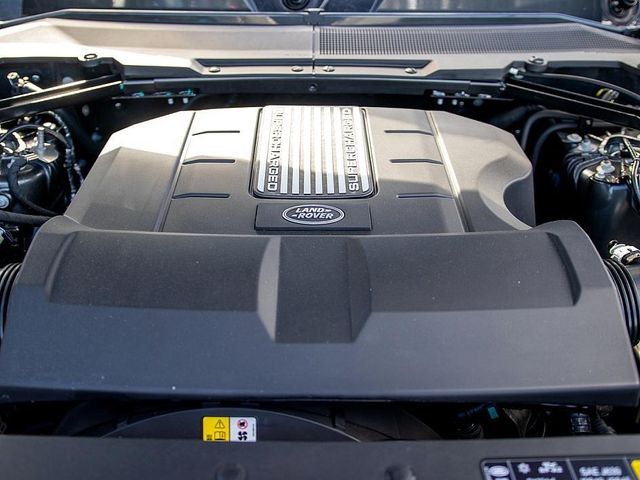 2025 Land Rover Defender 110 V8 photo 27