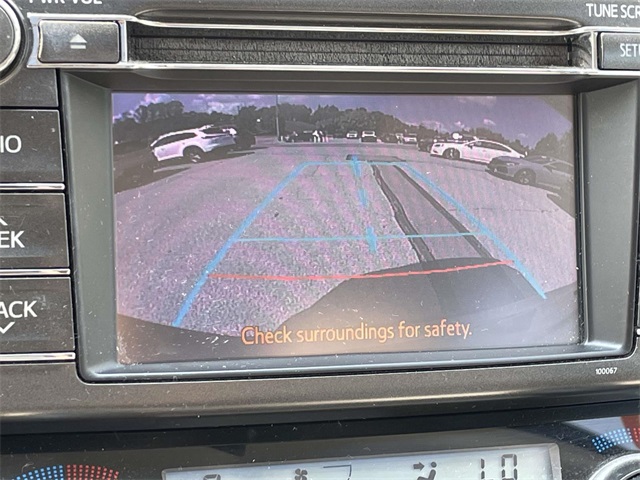 2013 Toyota RAV4 XLE photo 17