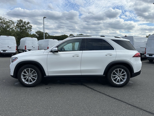 2025 Mercedes Benz GLE 350 4MATIC photo 2