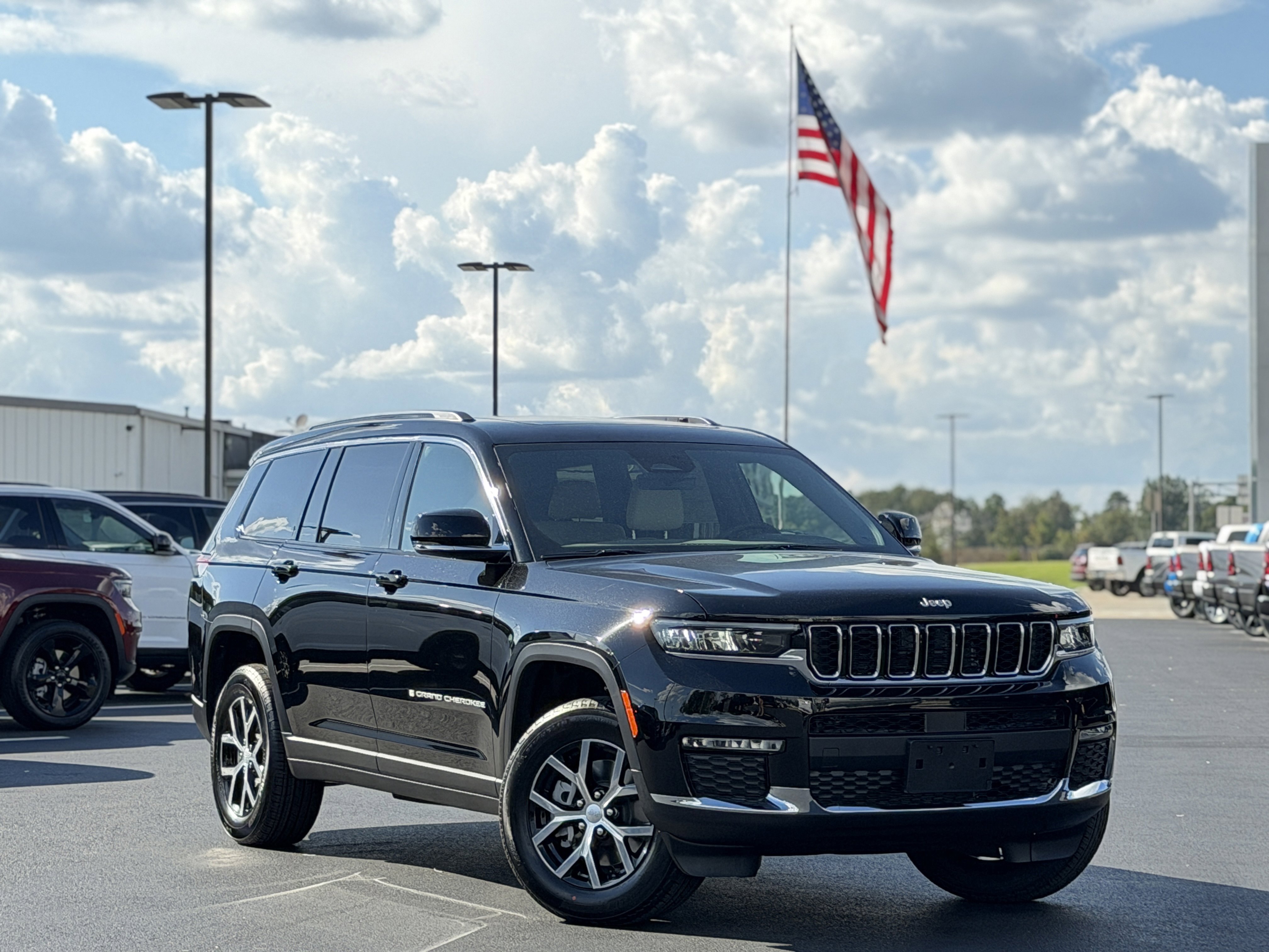 2025 Jeep Grand Cherokee L Limited's photo