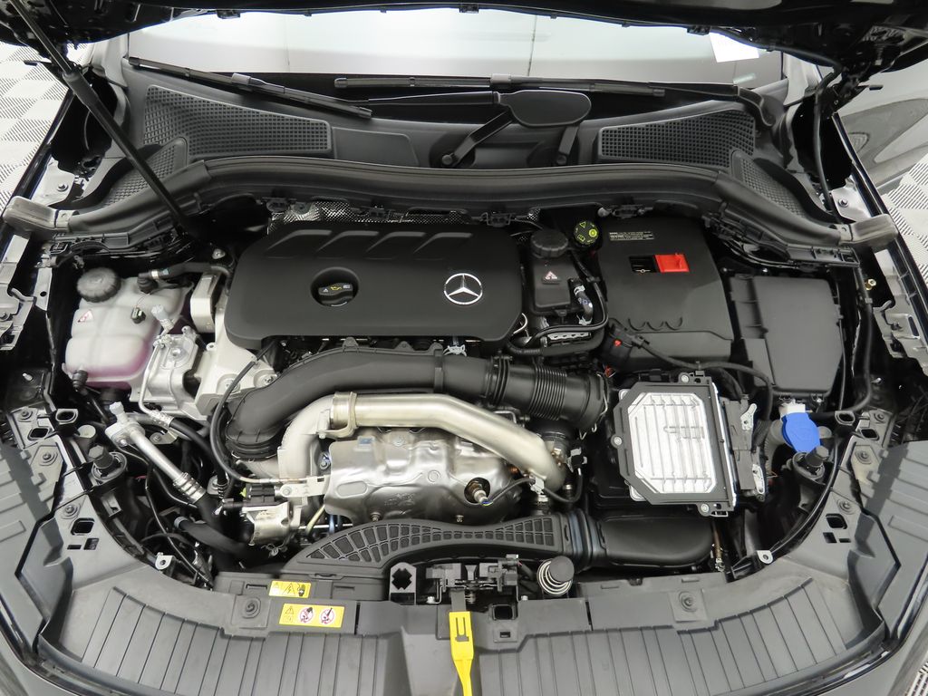 2026 Mercedes Benz GLA 250 photo 27