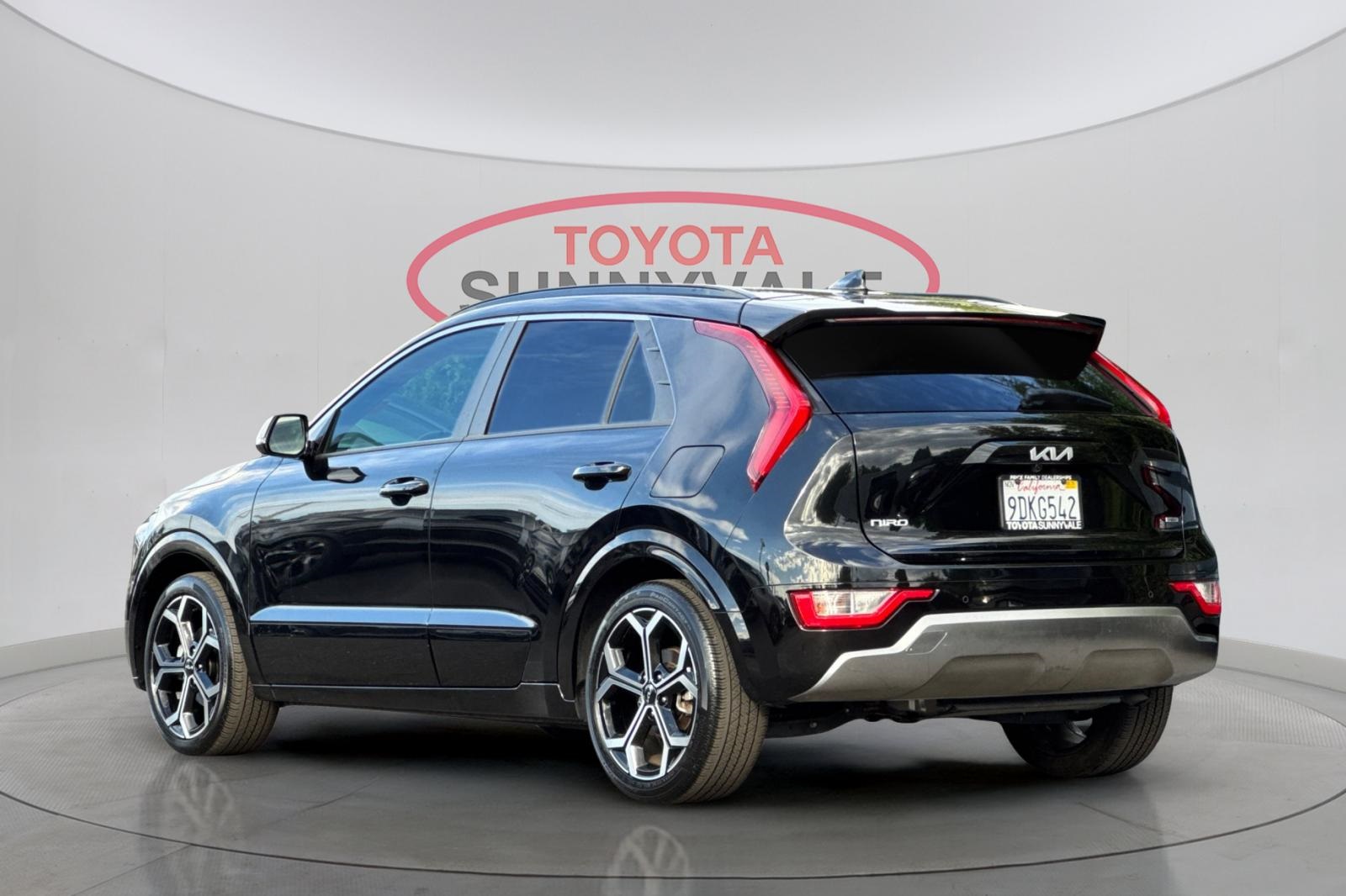 2023 Kia Niro EX photo 6