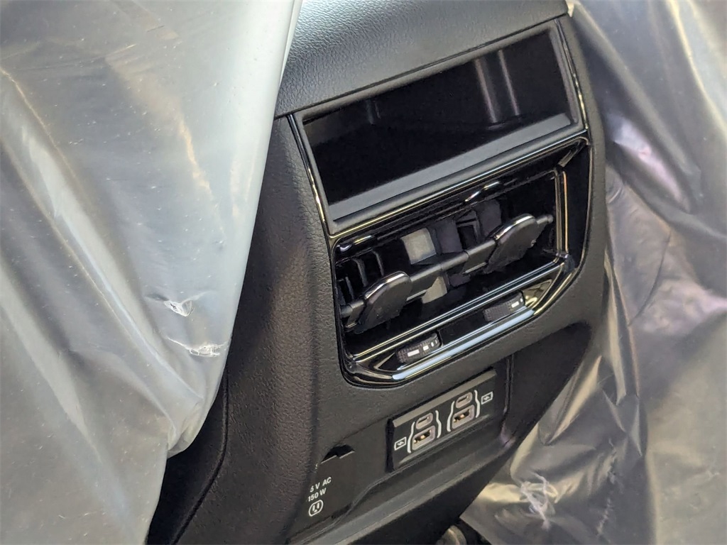 2025 Jeep Grand Cherokee Altitude X photo 9