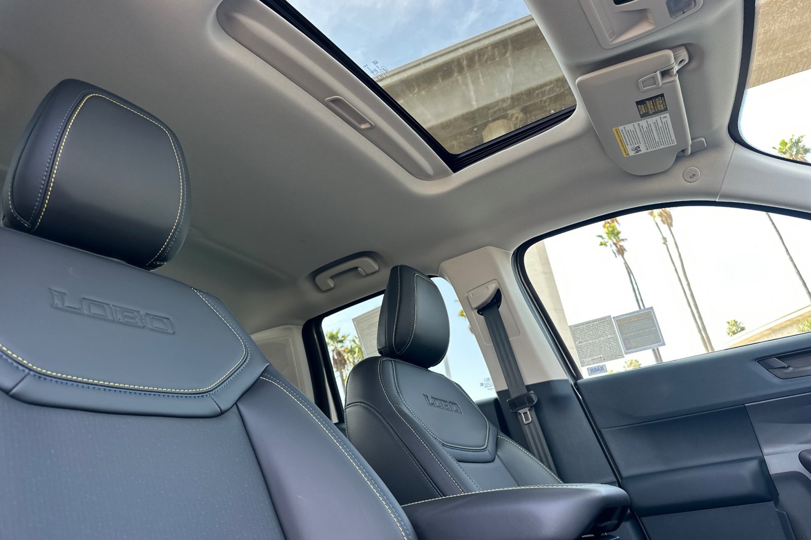 2025 Ford Maverick photo 15