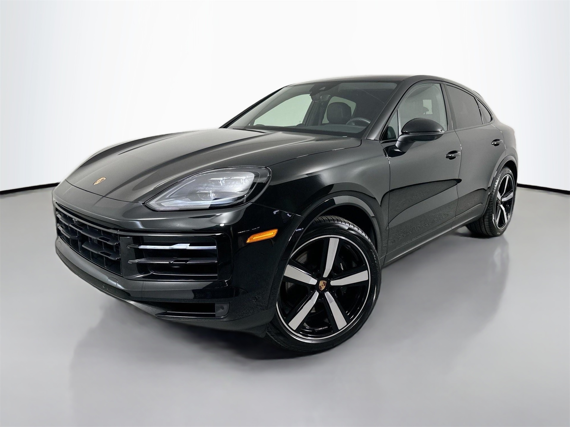 2025 Porsche Cayenne Coup Base's photo