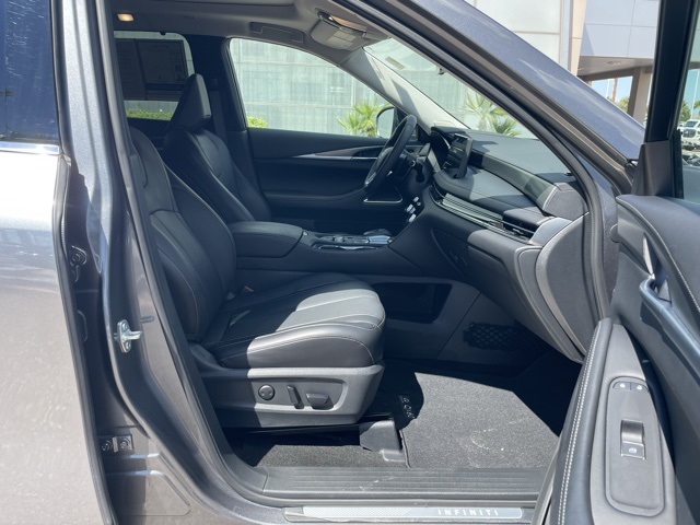 2025 Infiniti QX60 Luxe photo 19