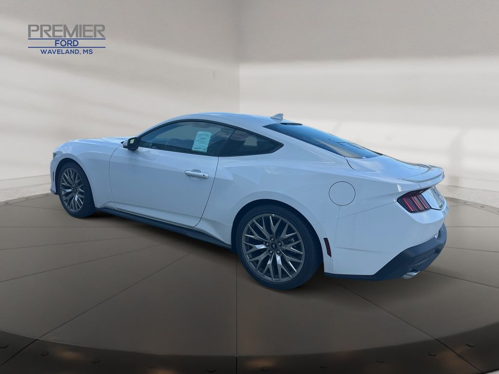 2025 Ford Mustang EcoBoost Premium photo 3
