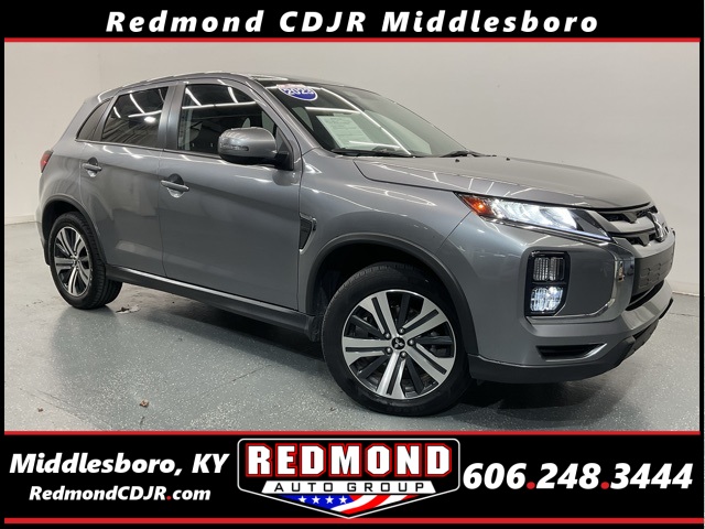 2023 Mitsubishi Outlander Sport SE's photo