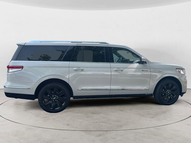 2024 Lincoln Navigator L Reserve photo 5