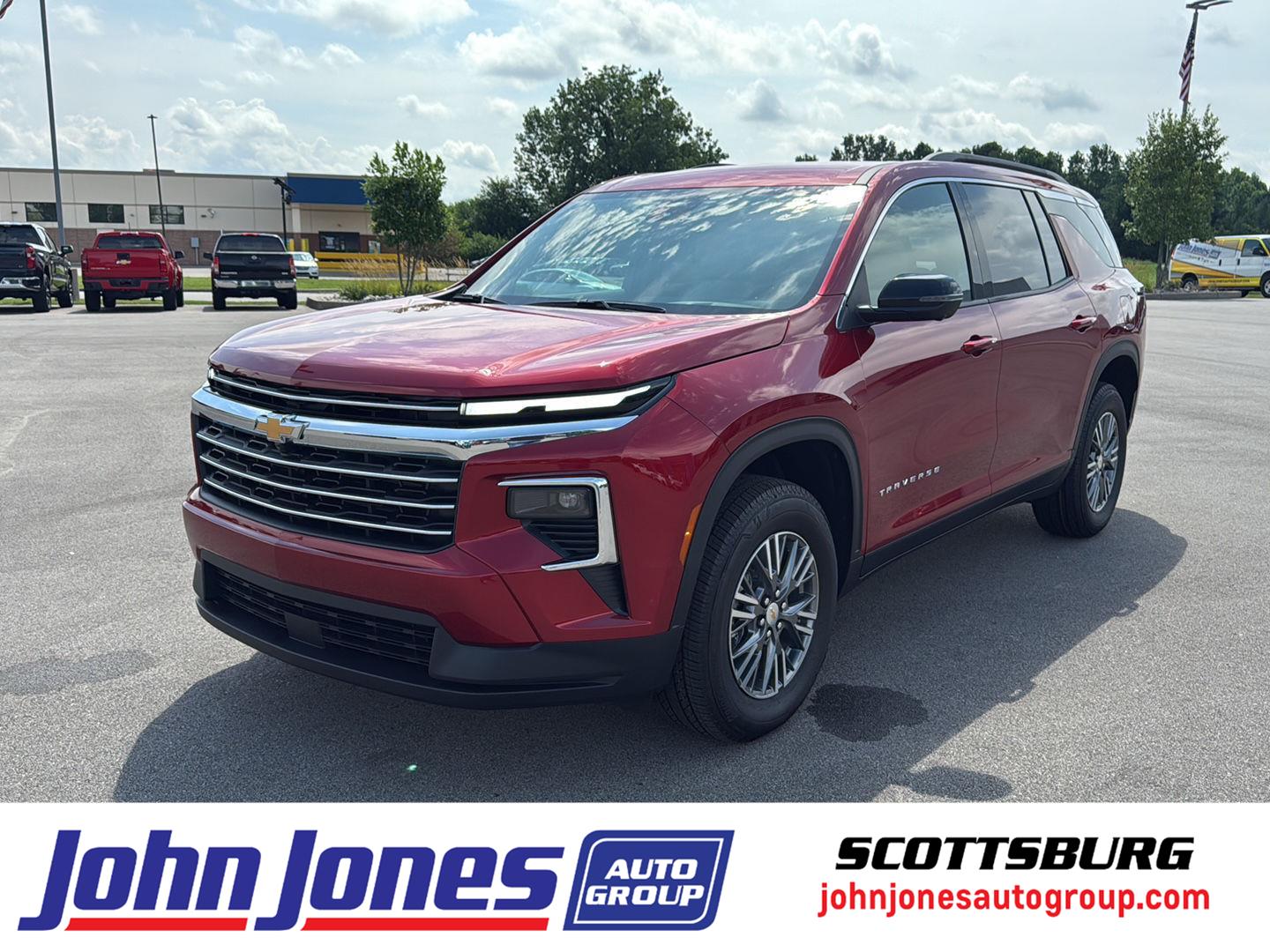 2025 Chevrolet Traverse LT's photo