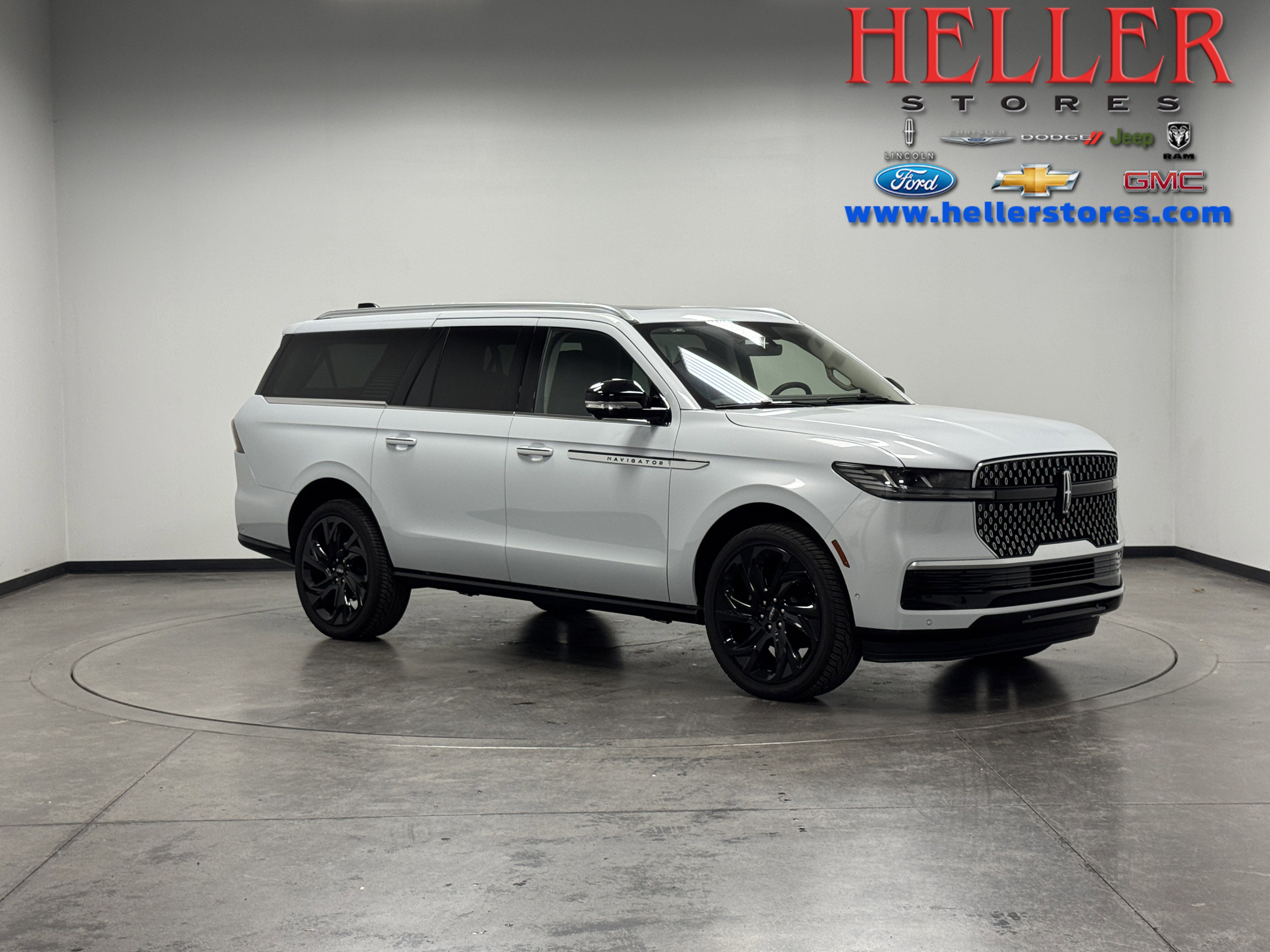 2025 Lincoln Navigator Reserve L's photo