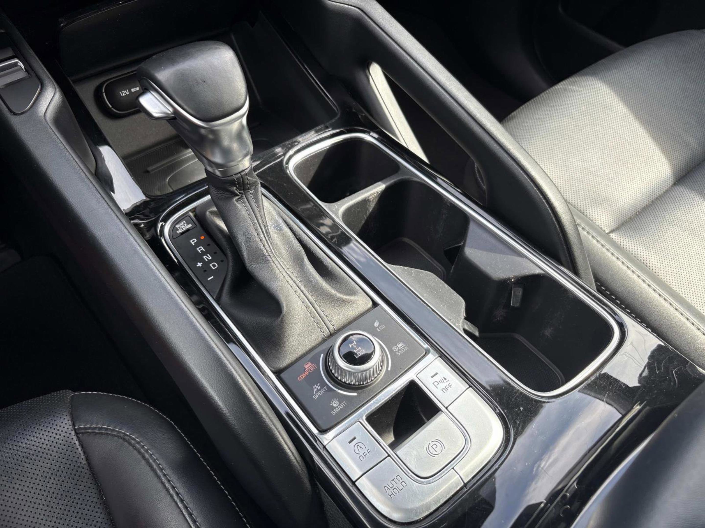 2022 Kia Telluride S photo 31