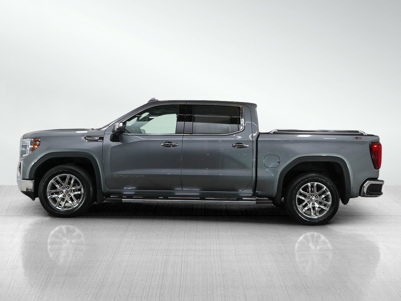 Used 2020 GMC Sierra 1500 SLT with VIN 3GTU9DED8LG195100 for sale in Burnsville, Minnesota