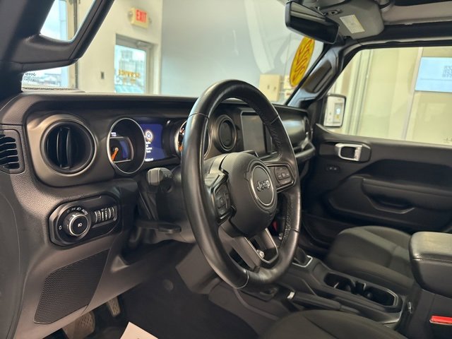 2022 Jeep Wrangler Unlimited Willys photo 17