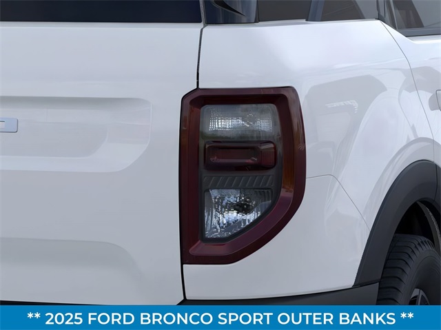 2025 Ford Bronco Sport Outer Banks photo 18